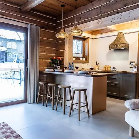 Moja Nad Potokiem 1868 ザコパネ